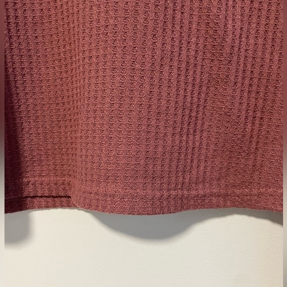 Women's Pink Waffle Knit Pajama Set - Picture 3 of 8